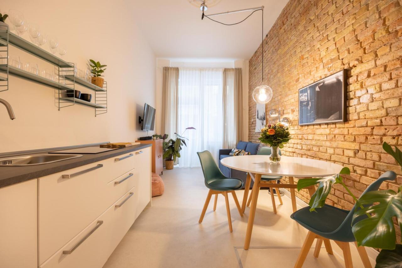 Great 2-Room Apartment Berlim Exterior foto
